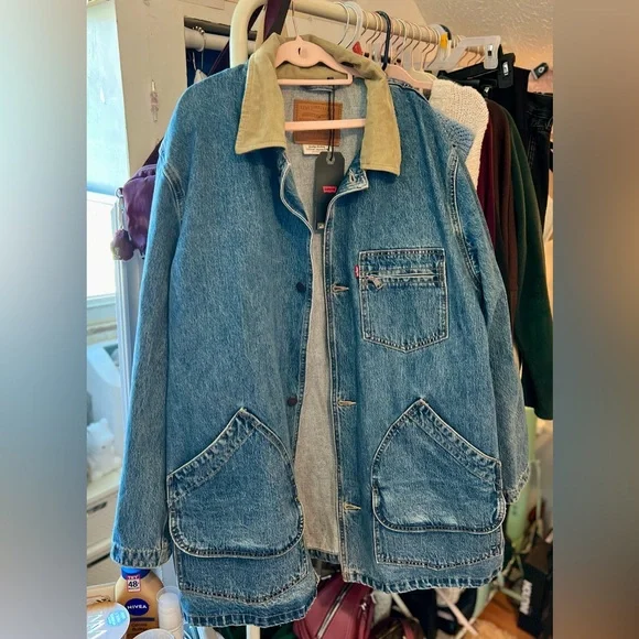 NWT Levi’s jean coat - Picture 2 of 4